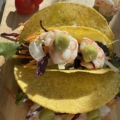 Tacos gamberi e avocado